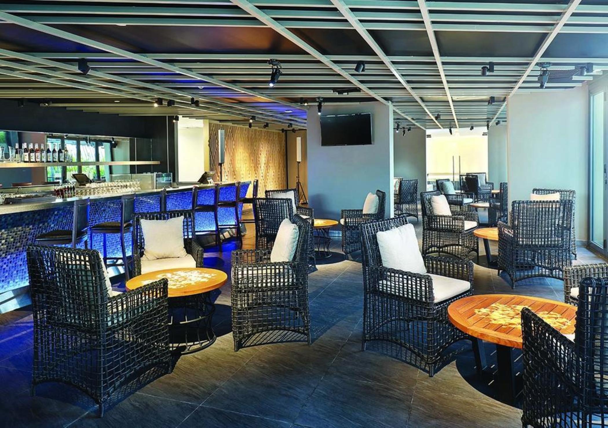 Novotel Samator Surabaya Timur Exteriör bild